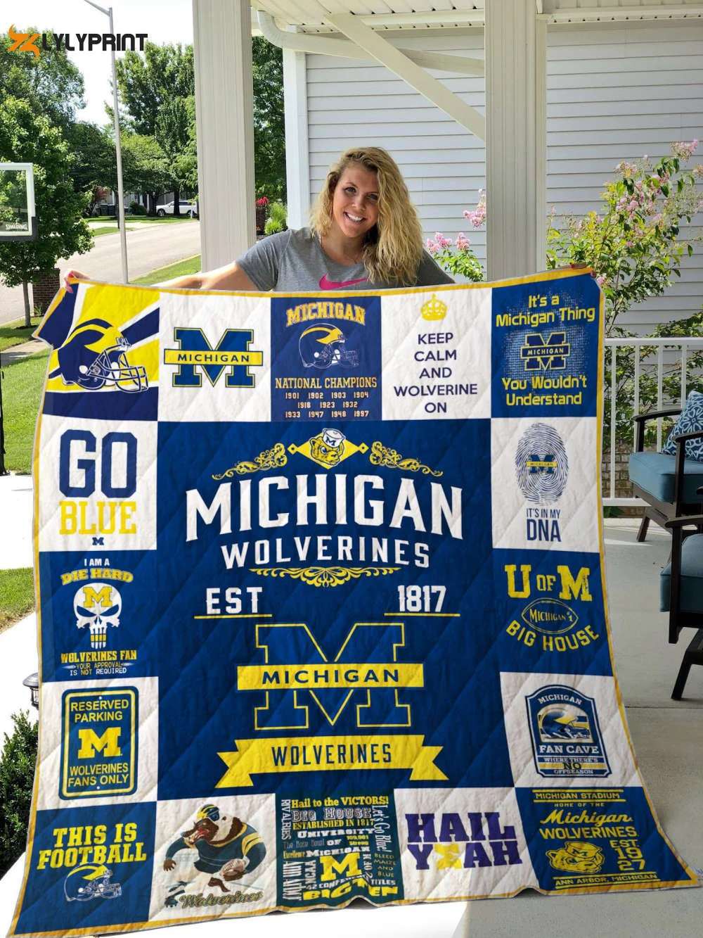Michigan Wolverines 1 Quilt Blanket For Fans Home Decor Gift , Soft Quilt, King Size, All Season Cozy Quilt QB0901